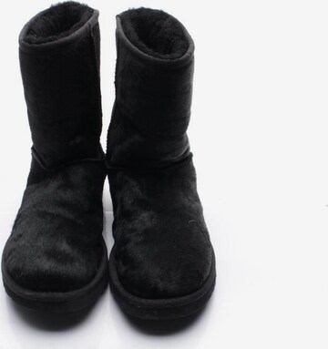 UGG Stiefeletten 40 in Schwarz