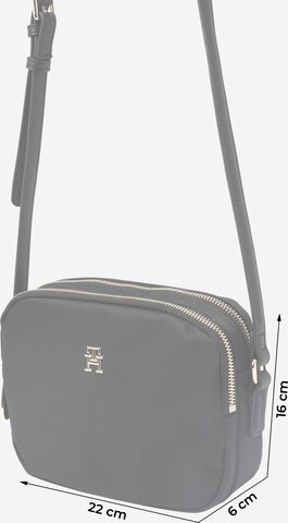 TOMMY HILFIGER - Bolso de hombro 'Poppy' en negro