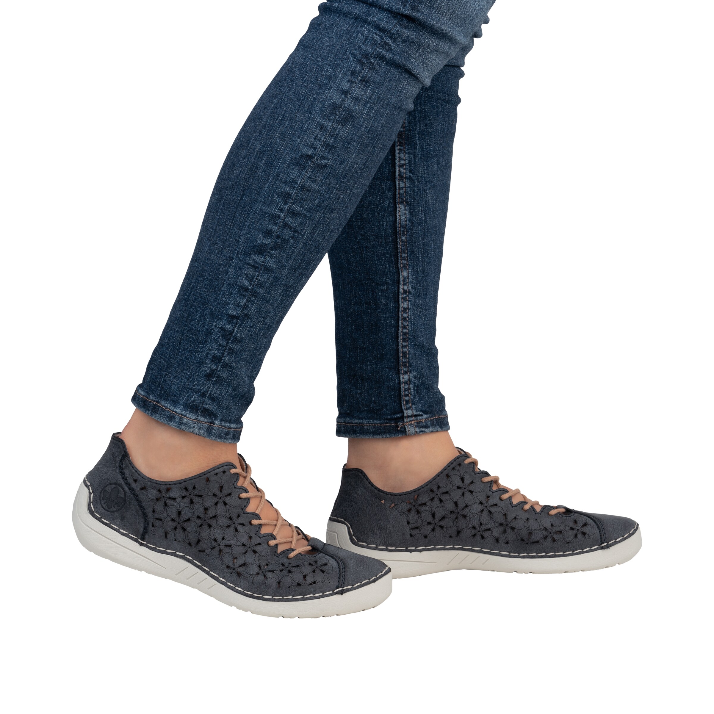 Chaussure à lacets Rieker en bleu