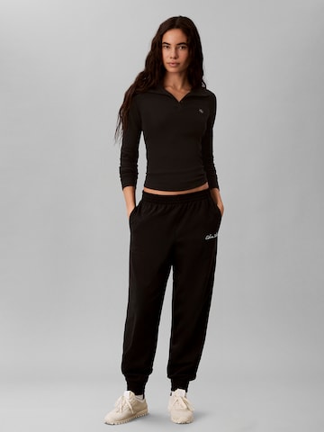 Effilé Pantalon à pince Calvin Klein en noir