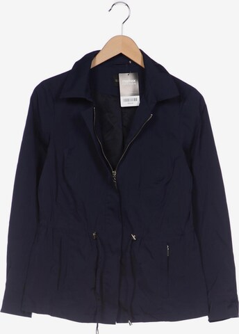 Madeleine Jacket & Coat in S in Blue: front