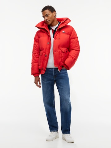 Tommy Jeans Winterjas in Rood