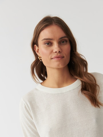 Pullover 'Anabel' di TATUUM in bianco