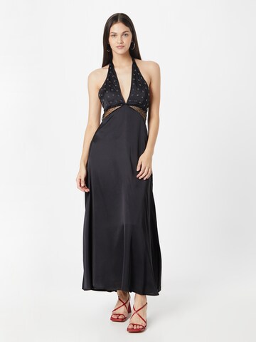 Robe de soirée Nasty Gal en noir : devant