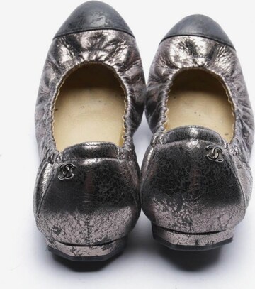 CHANEL Flats & Loafers in 36,5 in Silver