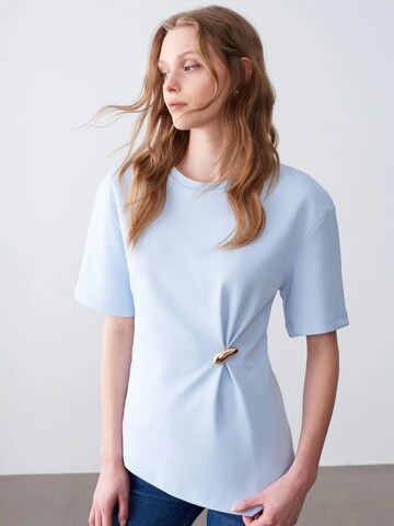 Maglietta di Dilvin in blu