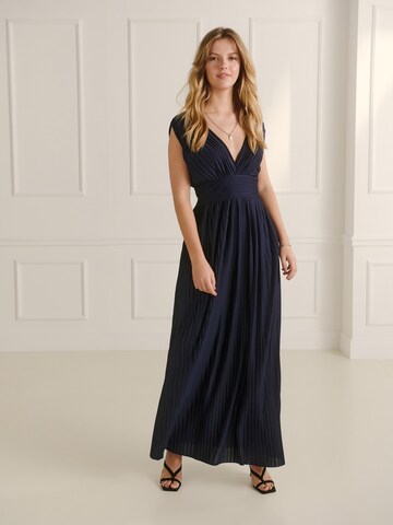 Guido Maria Kretschmer Women - Vestido de noche 'Linnea' en azul: frente