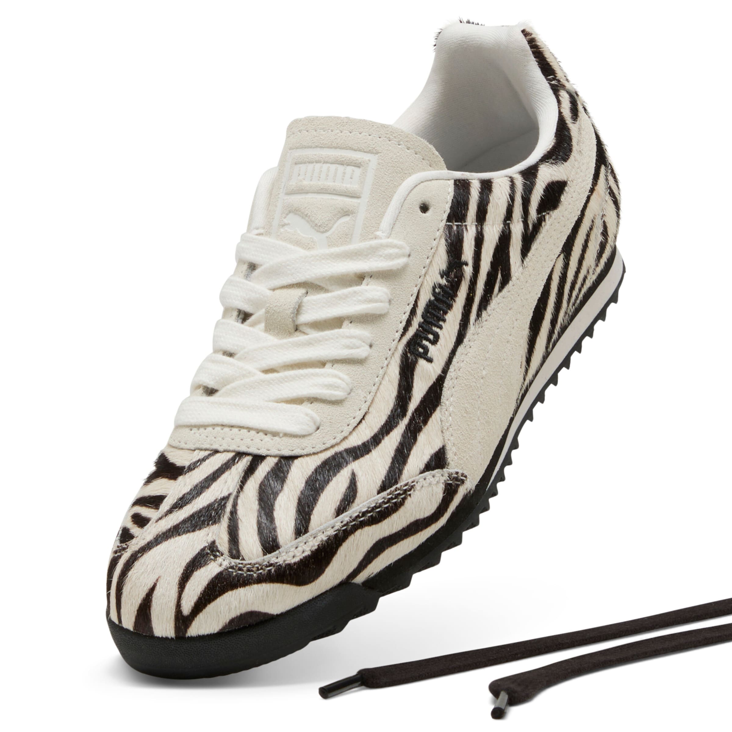 PUMA Platform trainers 'Arizona' in White