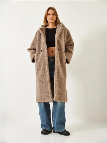 Bianco Lucci - Sobretudo meia-estação em castanho