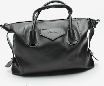 Givenchy Bag in One size in Black: front