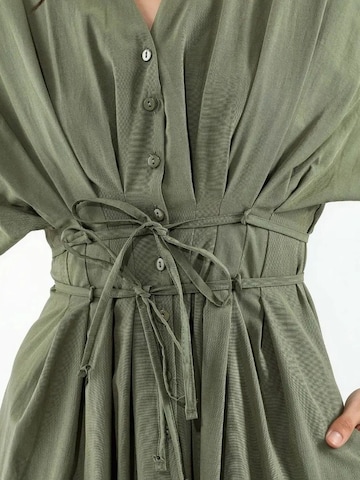 Busem Kleid in Grün