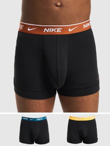 NIKESportske gaće - crna boja