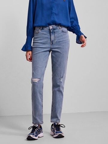 PIECES Regular Jeans 'Kesia' in Blauw: voorkant