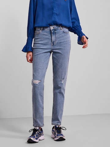 Regular Jean 'Kesia' PIECES en bleu : devant