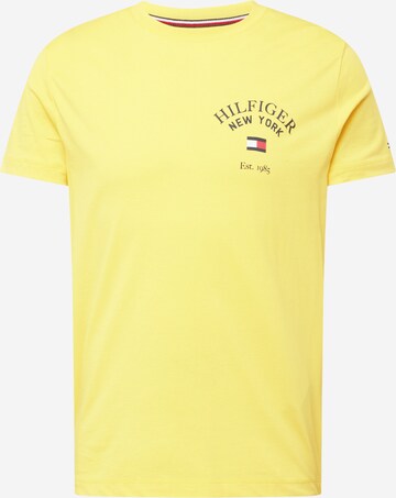 T-Shirt 'Varsity' TOMMY HILFIGER en jaune : devant