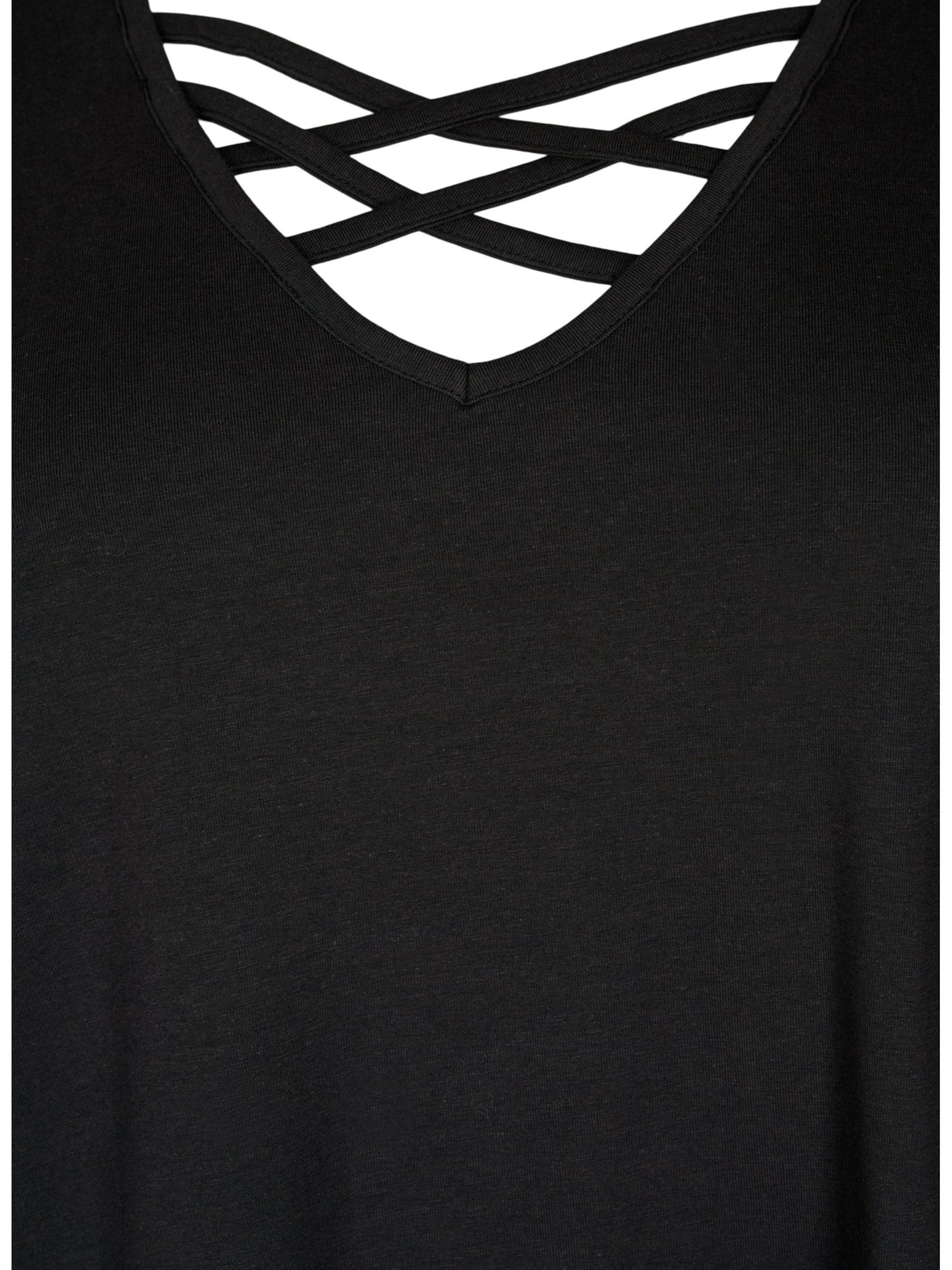 Maglietta 'ERILEY' di Zizzi in nero