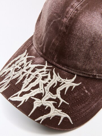 Bershka Cap in Brown