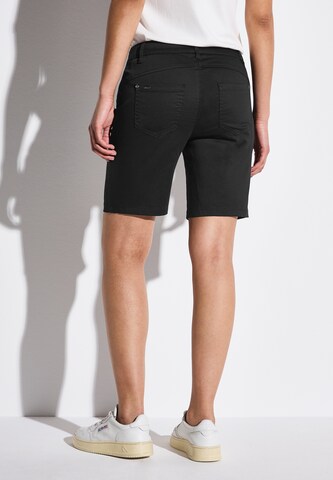 STREET ONE Slim fit Pants 'Bermuda' in Black