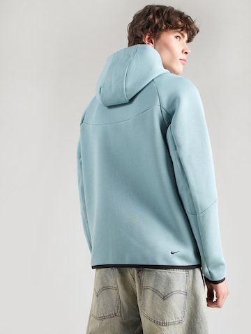 Nike Sportswear - Sudadera con cremallera 'Tech Fleece' en azul