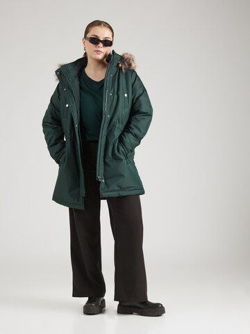 Parka invernale 'CARIrena' di ONLY Carmakoma in verde