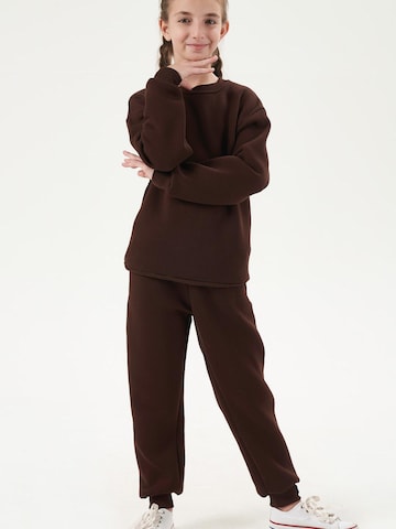 LOUIS LECLER Joggingpak 'Sofia' in Bruin