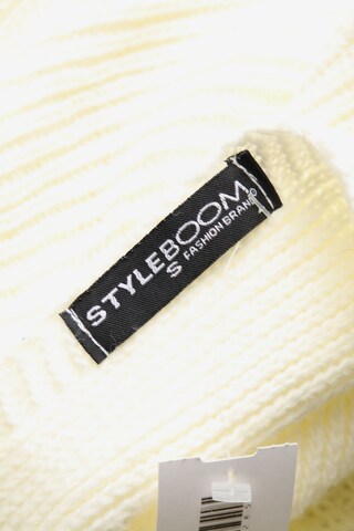 Styleboom Sweater & Cardigan in S in White