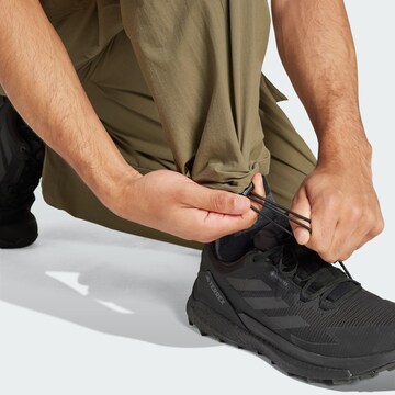 ADIDAS TERREX Loosefit Outdoorbroek 'Xploric' in Groen