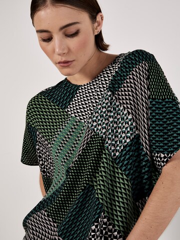 Apricot Shirt in Green
