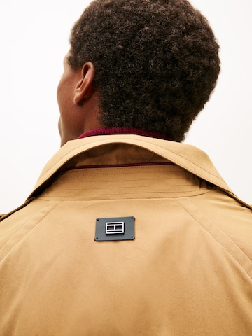 TOMMY HILFIGER Tussenjas in Beige