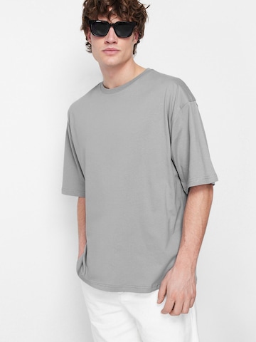 Trendyol - Camisa em cinzento