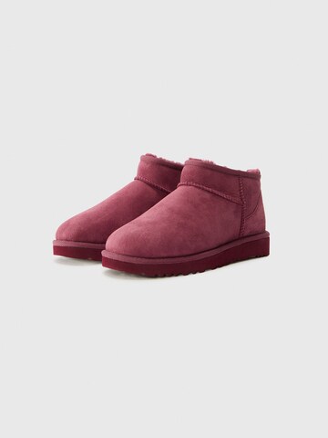UGG - Botas 'CLASSIC ULTRA MINI' em rosa