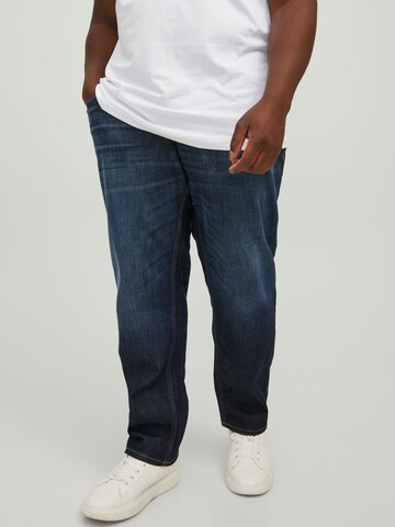 Jack & Jones Plus جينز واسع جينز 'Mike' بلون أزرق: الأمام
