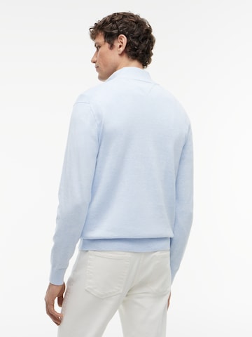 TOMMY HILFIGER Svetr 'ESSENTIAL' – modrá