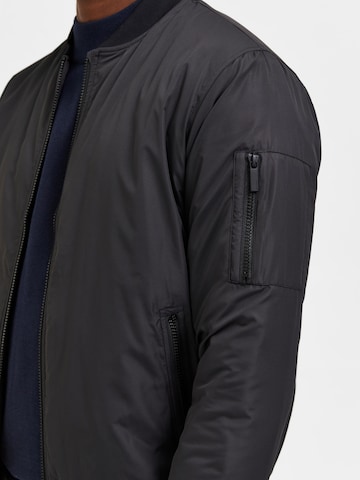 SELECTED HOMME Between-Season Jacket 'DOUGLAS' in Black