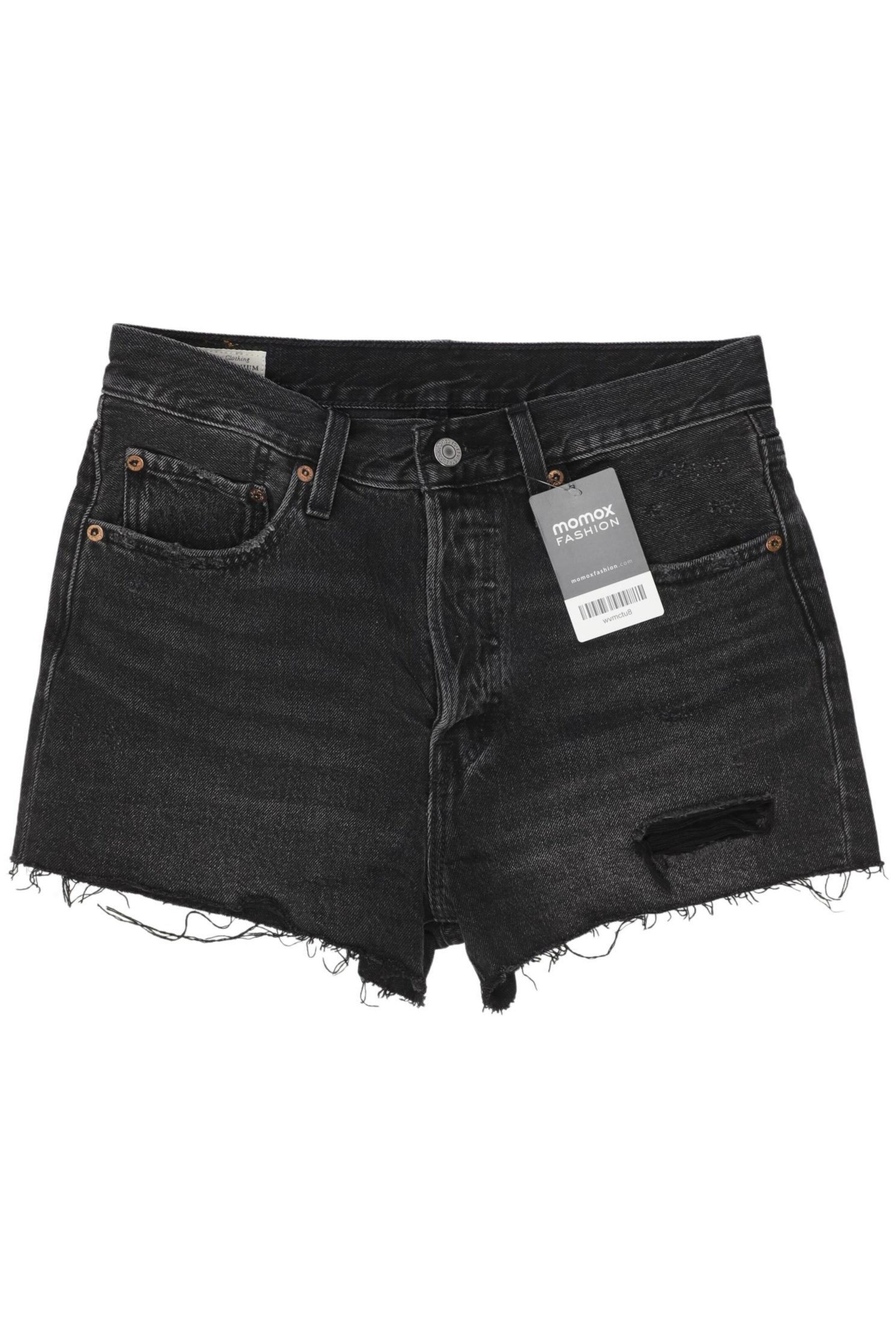 LEVI'S ® Shorts in S in Black, Item view