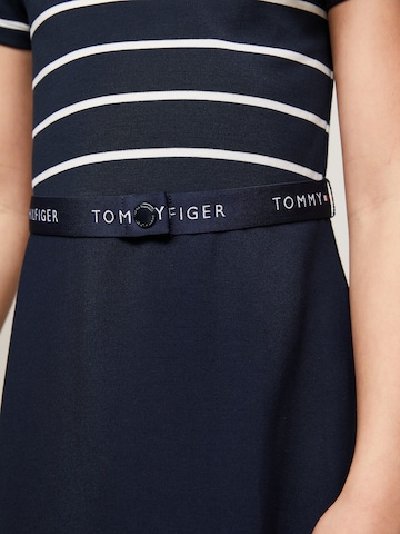 TOMMY HILFIGER Obleka 'Essential' | modra barva