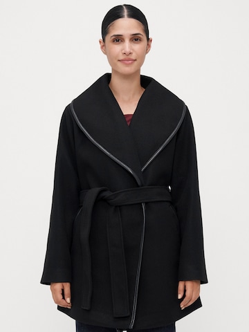 Vero Moda Petite Демисезонное пальто в Черный: спереди