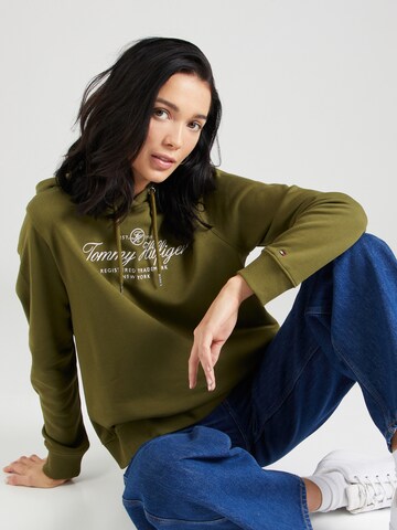 TOMMY HILFIGER Sweatshirt in Green: front