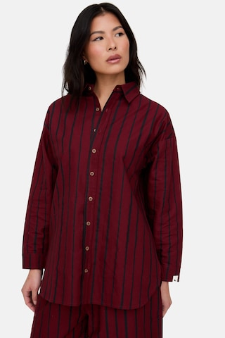 Turtledove London Bluse in Rot: Vorderseite