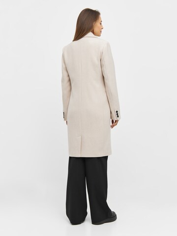 modström Between-Seasons Coat in Beige