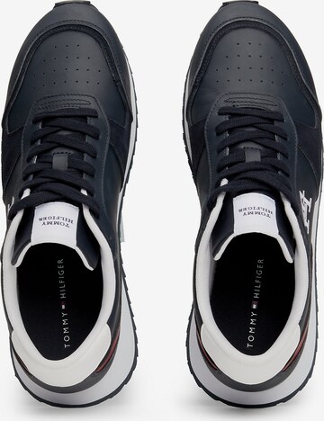 TOMMY HILFIGER Sneakers in Blue