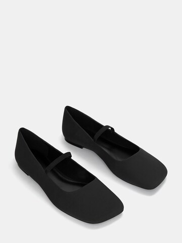 Pull&Bear Ballet Flats in Black