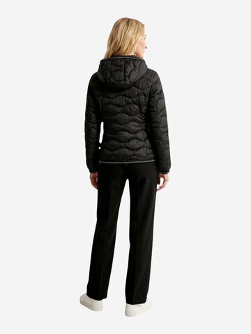 Giacca invernale 'CAMELIA 26SBLDC03169' di Blauer. in nero