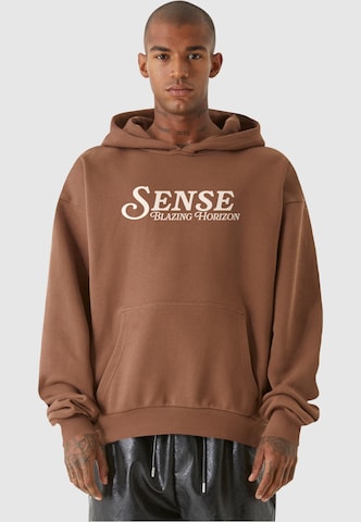 9N1M SENSE Sweatshirt 'Blazing Horizon' in Bruin: voorkant
