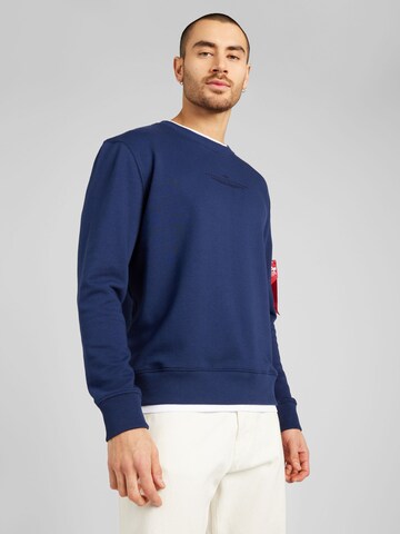 ALPHA INDUSTRIES Sweatshirt i blå: framsida