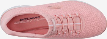 SKECHERS Slip-on 'Summits' in Roze