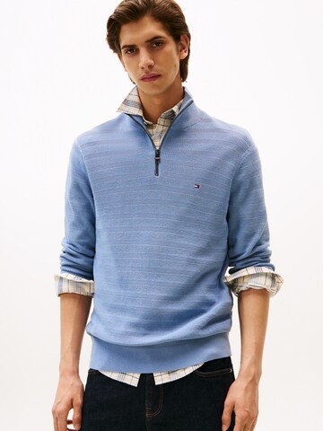 TOMMY HILFIGER Свитер в Синий: спереди