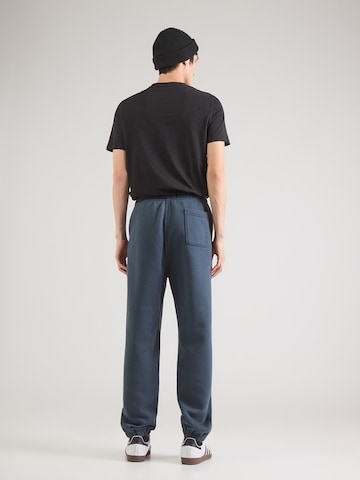 Baggy Pantaloni 'ESSENTIAL' di Abercrombie & Fitch in blu