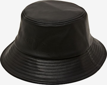 ESPRIT Hat in Black: front