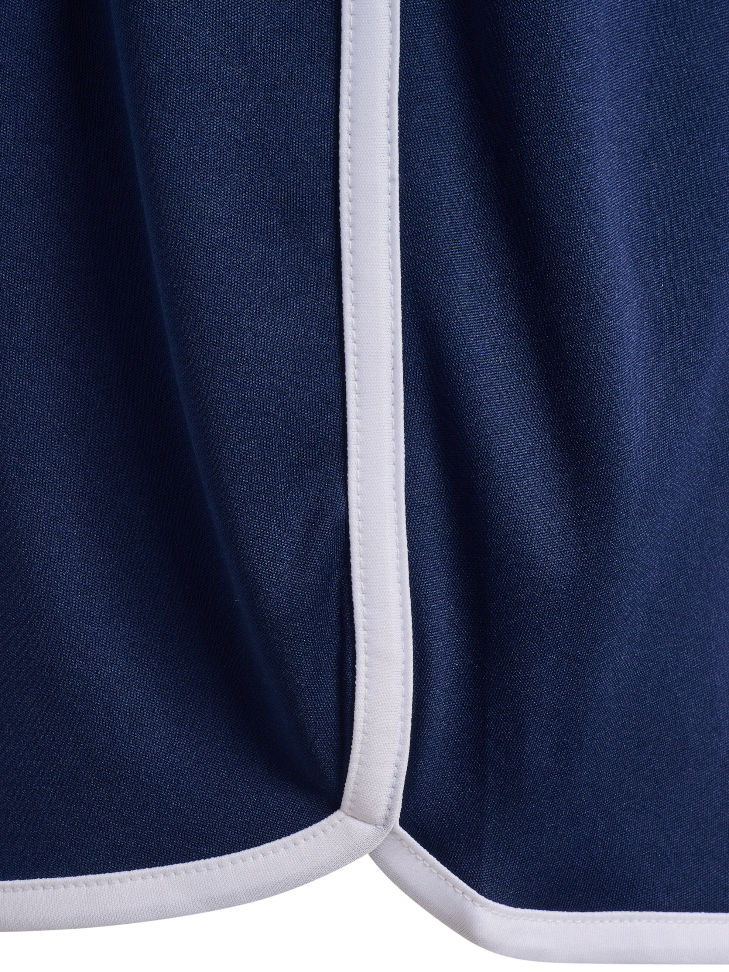 Hummel Regular Shorts in Blau